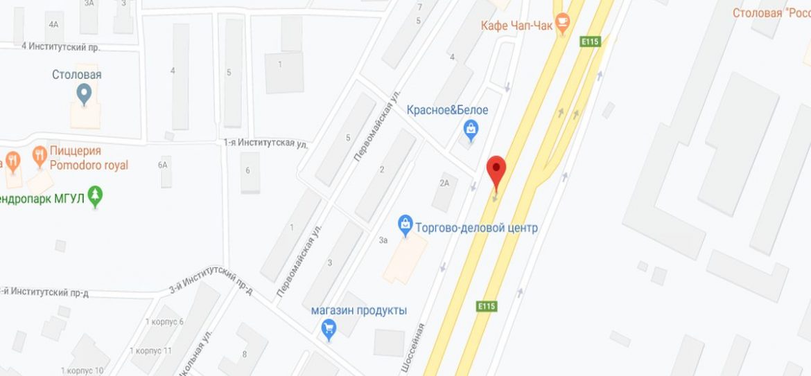 На Ярославском шоссе горит склад