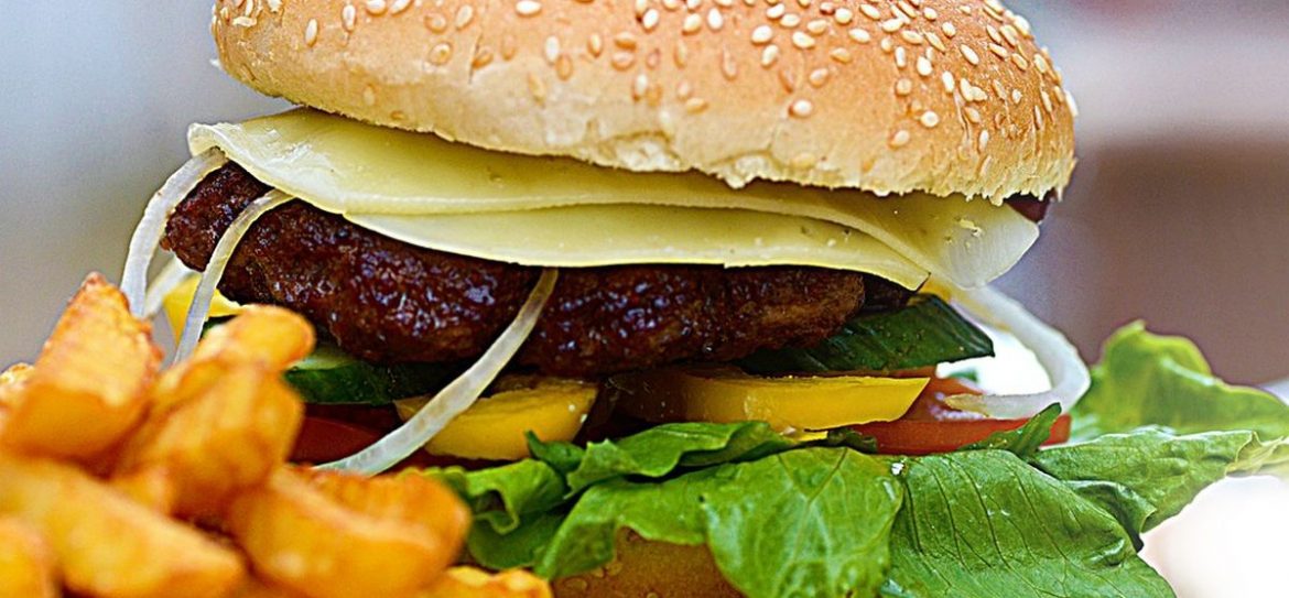 27 июля отмечается Международный день гамбургера