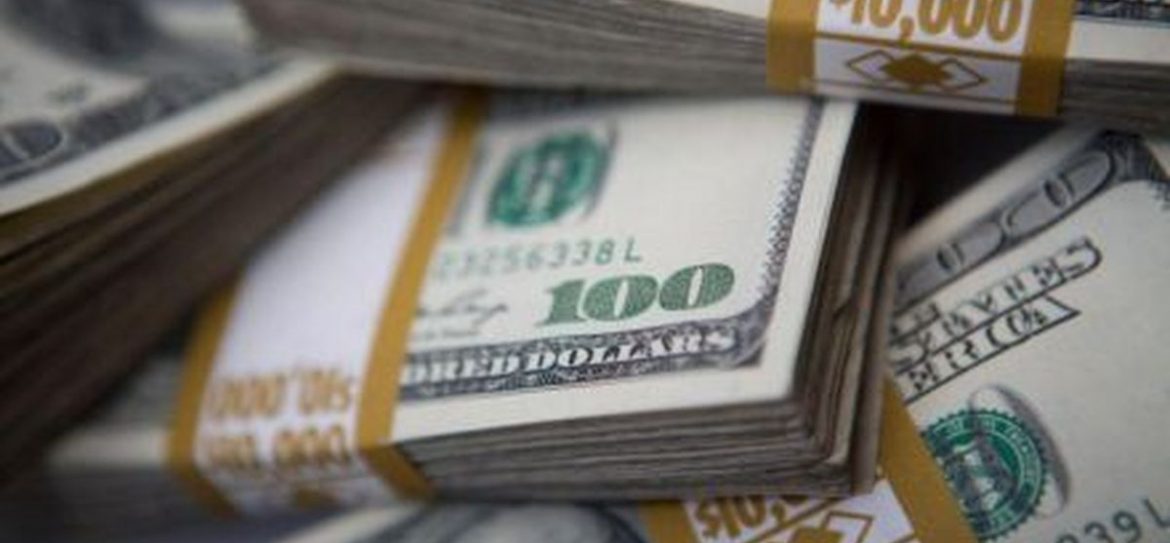 «Восточный» подал в суд заявление об аресте доли фонда Baring Vostok в банке