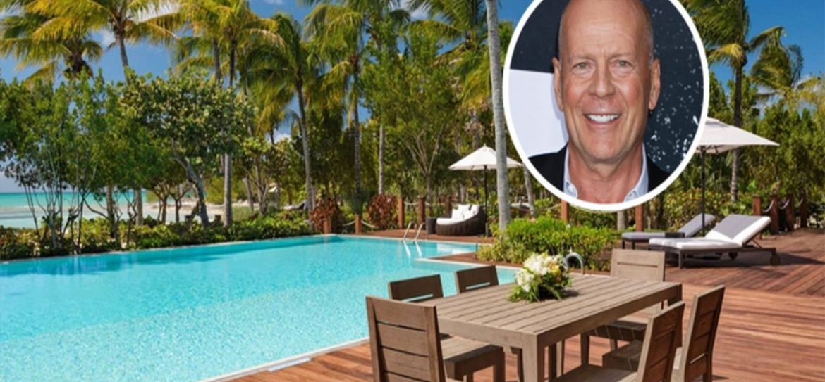 Брюс Уиллис продал недвижимость за 1,7 млрд рублей