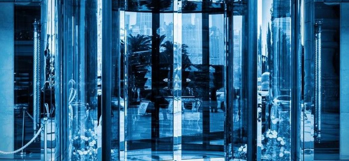 «Почта России» создаст специализированные центры торговли и услуг