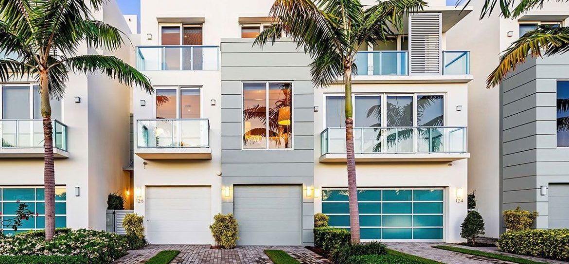 Чемпион по гольфу Джефф Слуман продает флоридский таунхаус