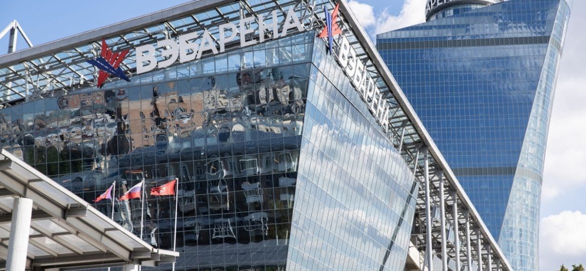 «Почта России» арендовала 37 000 кв. м. в бизнес-центре «ВЭБ-Арена»