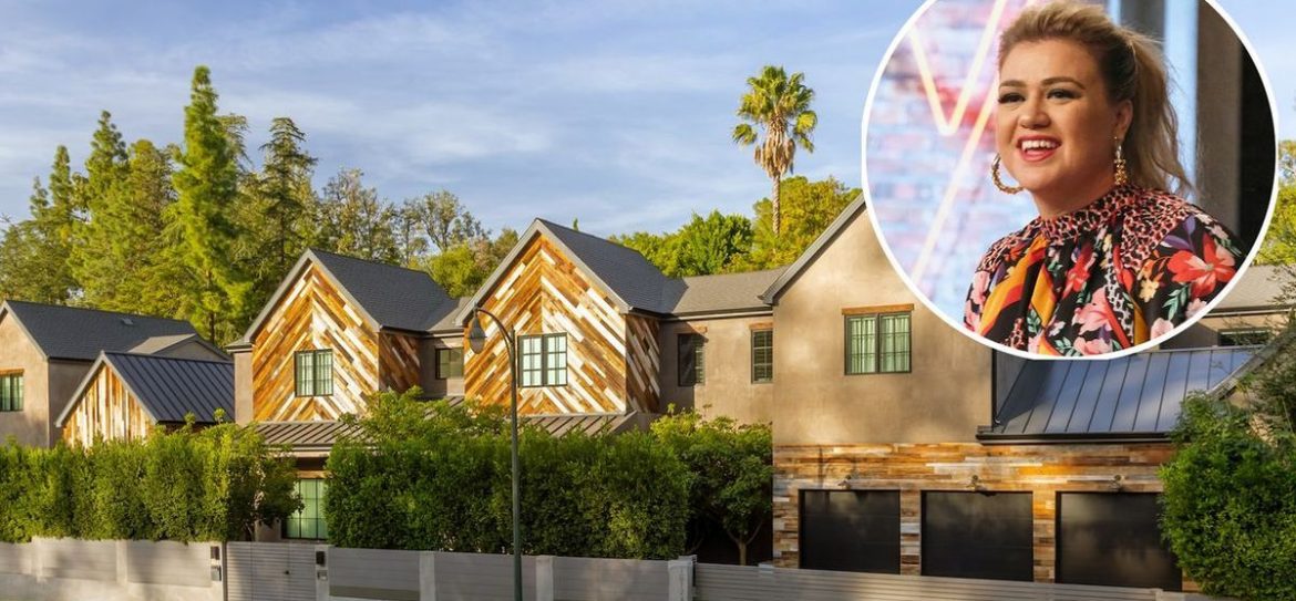 Келли Кларксон продает поместье Энсино за 10 миллионов долларов