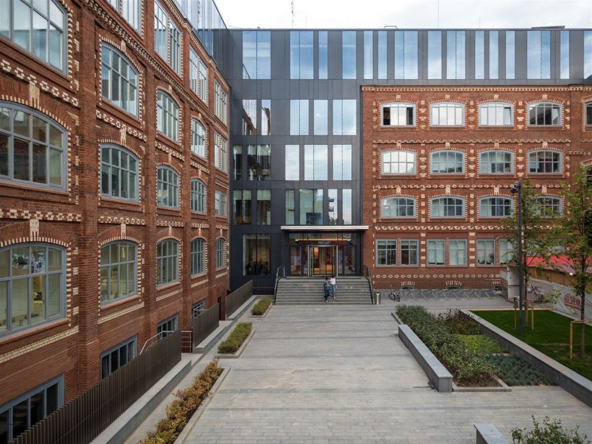 Гёте-Институт арендовал 3,9 тыс. кв. м. в БЦ Большевик