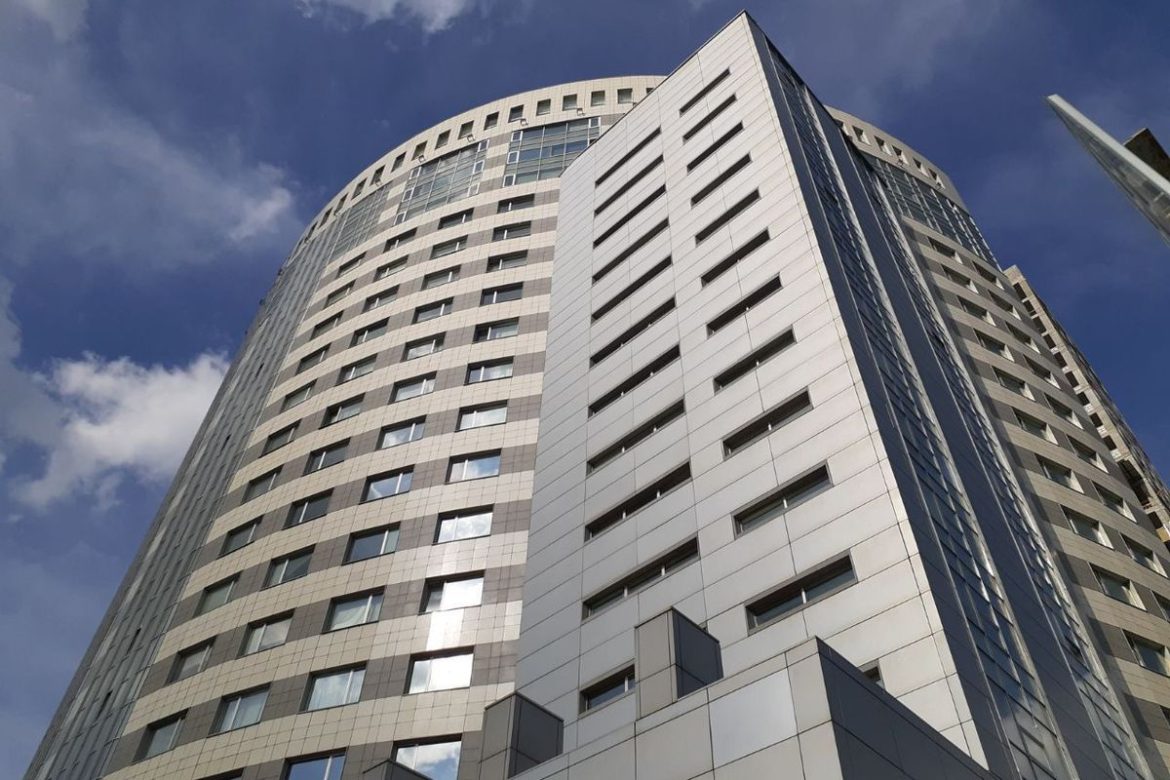 Компания Ароматный мир арендовала 2375 кв. м. в БЦ Кутузов Тауэр