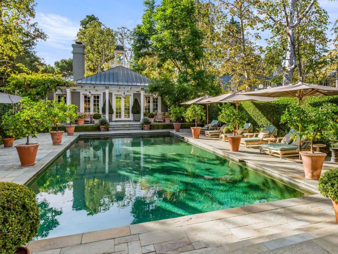 Робби Уильямс купил дом в Лос-Анджелесе за 49,5 млн долларов